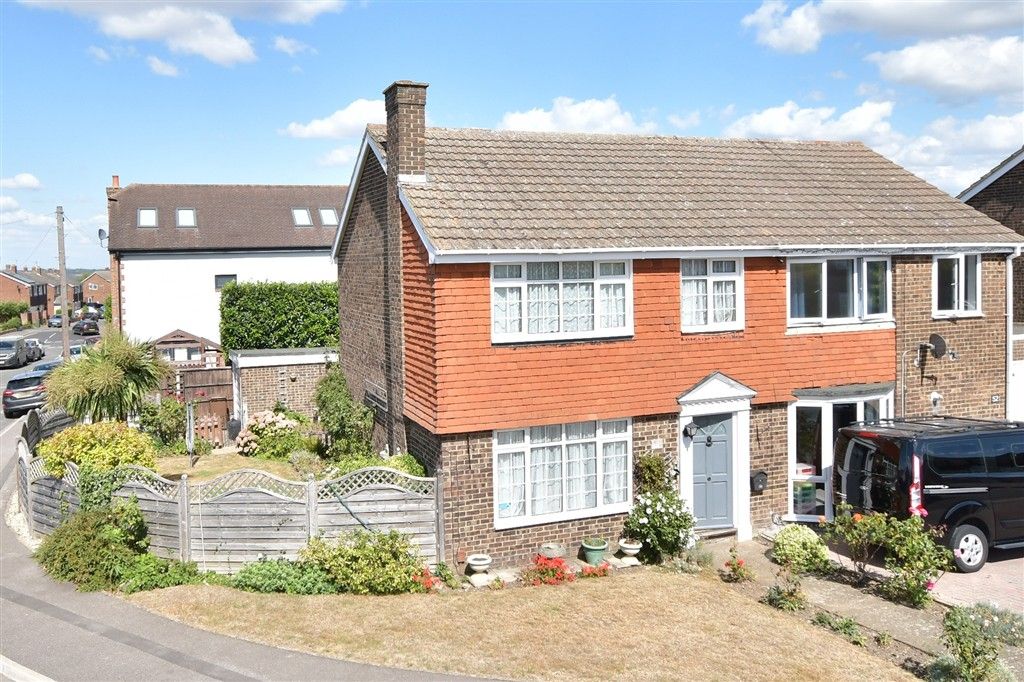 Property photo 1 of 10 External (Web)