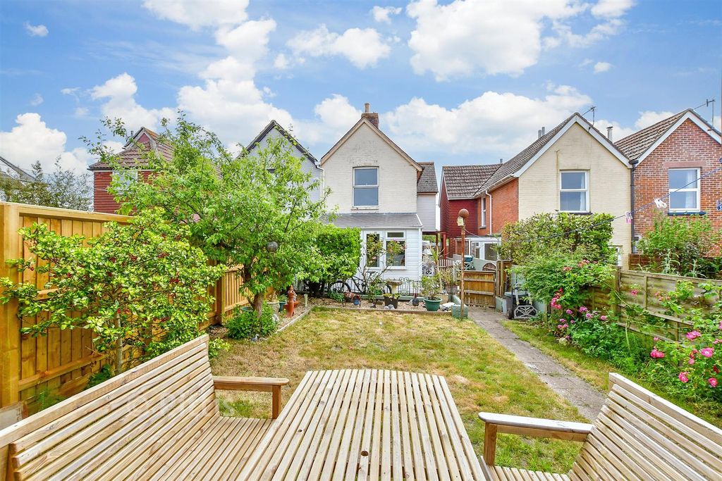 Property photo 2 of 8 Rear Garden