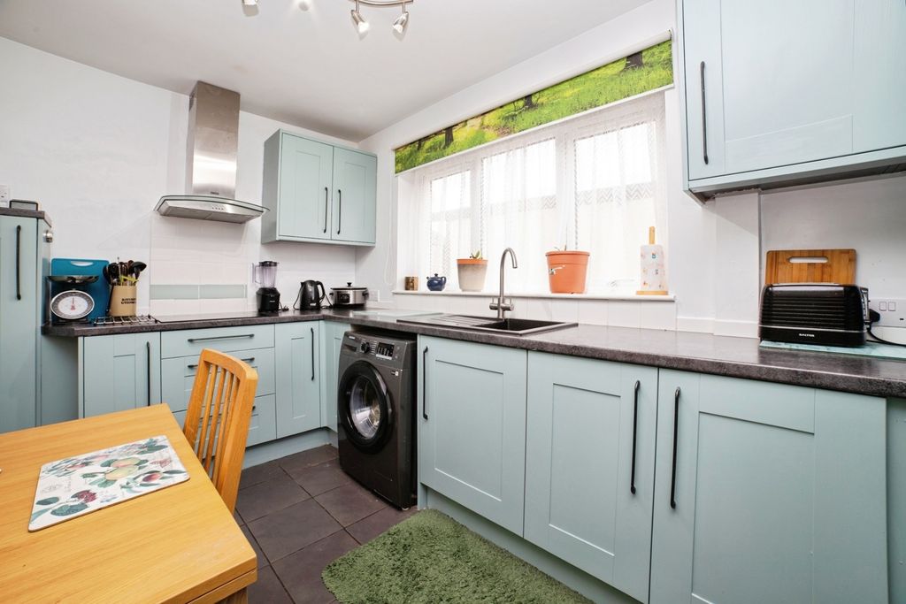 Property photo 2 of 22 Photo