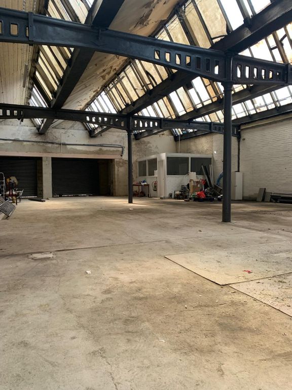 Property photo 3 of 4