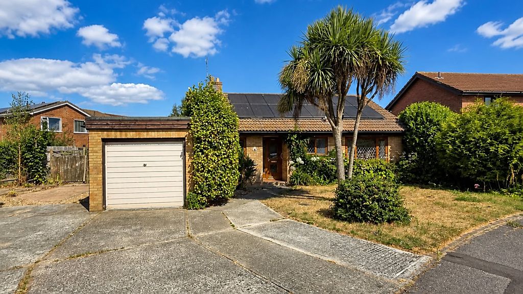 Property photo 2 of 14