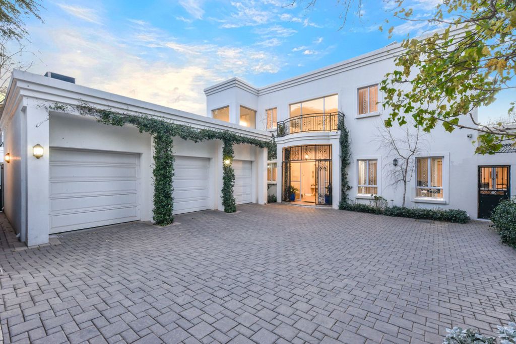 Property photo 1 of 36