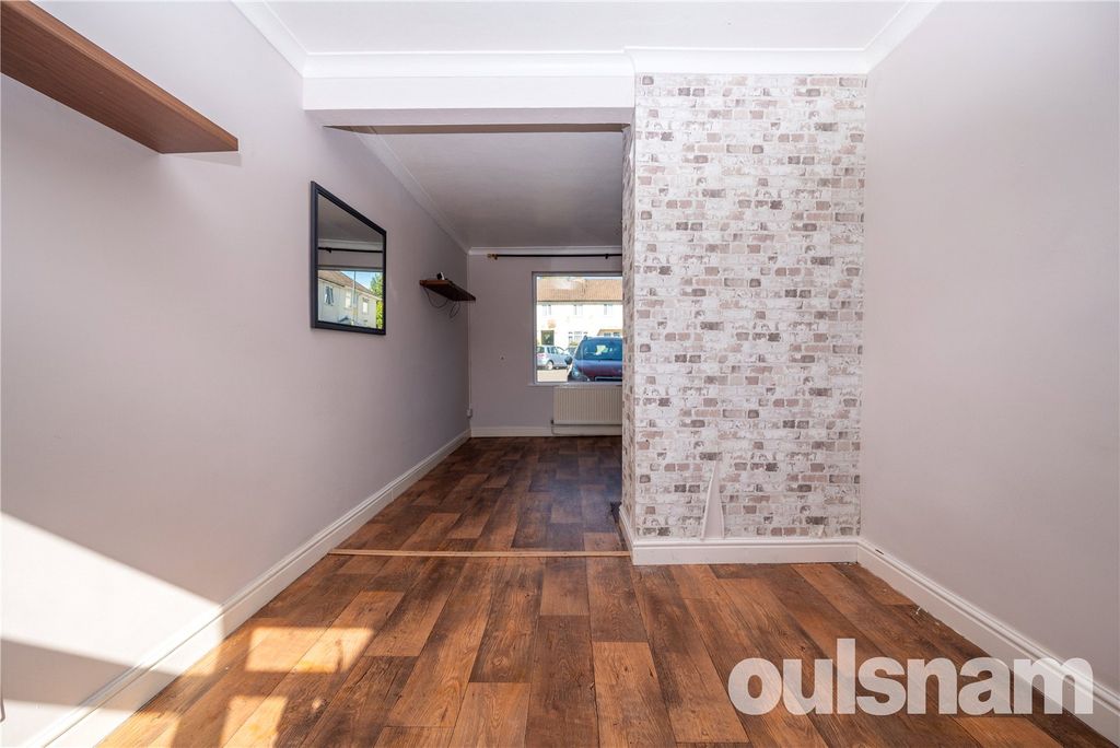Property photo 3 of 12 Picture No. 05
