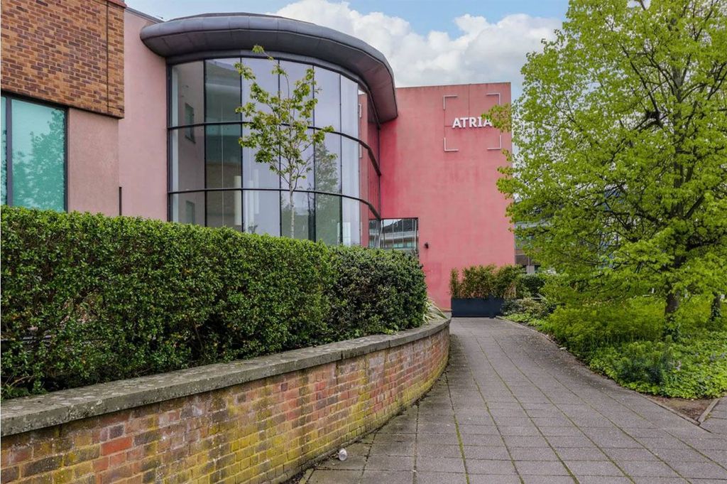 Property photo 1 of 7