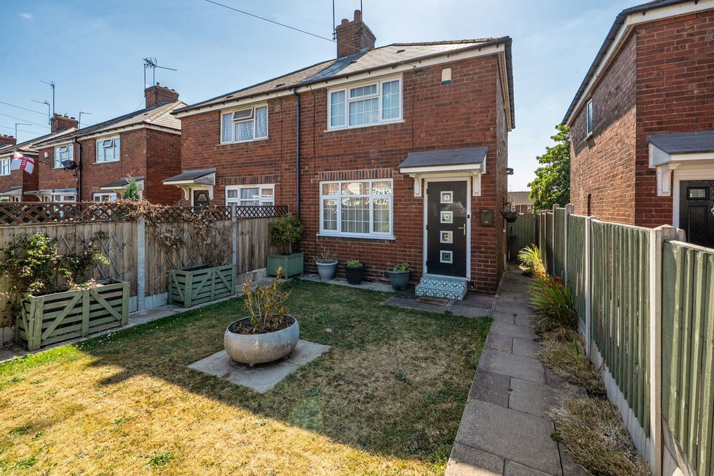 Property photo 1 of 13