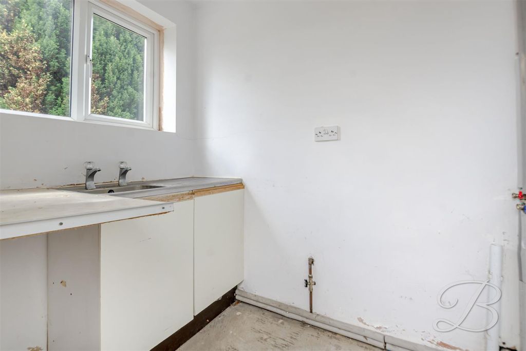 Property photo 3 of 31 Ccltd-21.Jpg