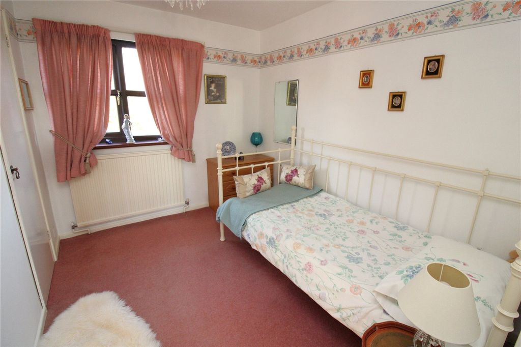 Additional image 13 of 4 bed detached house for saleSandringham Road, Fareham, Hampshire PO14
