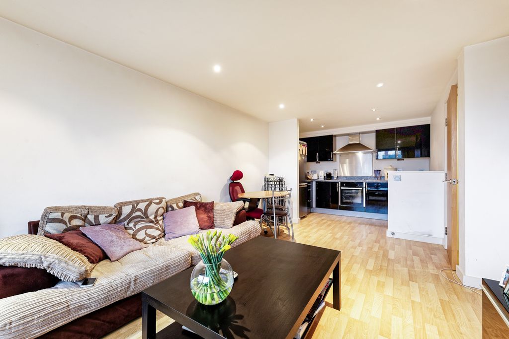 Property photo 2 of 7 22Fb3564-11B4-4c1A-8