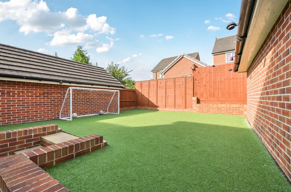 Property photo 3 of 26 13117721068511Dae78410