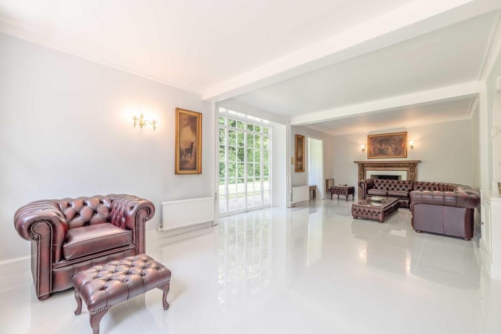 Property photo 2 of 21 Reception