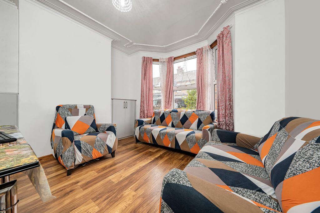 Property photo 2 of 16 Photo Oct 17 2025, 12 53 11 Pm