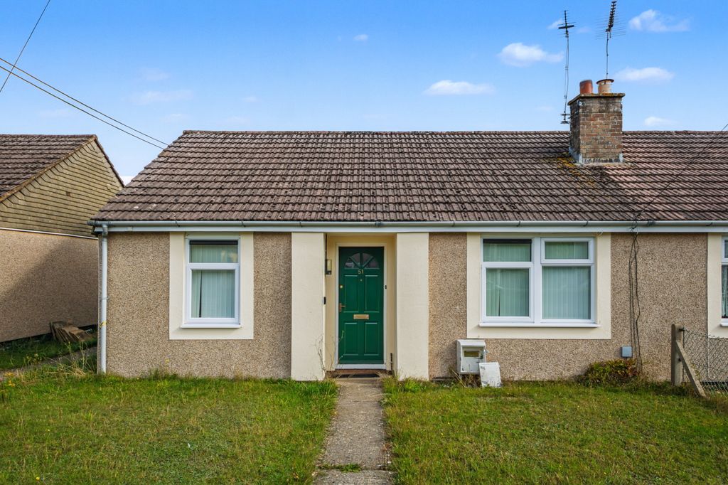Property photo 1 of 20 51 Martins Croft, Colerne, Wiltshire, Sn14 8Dt