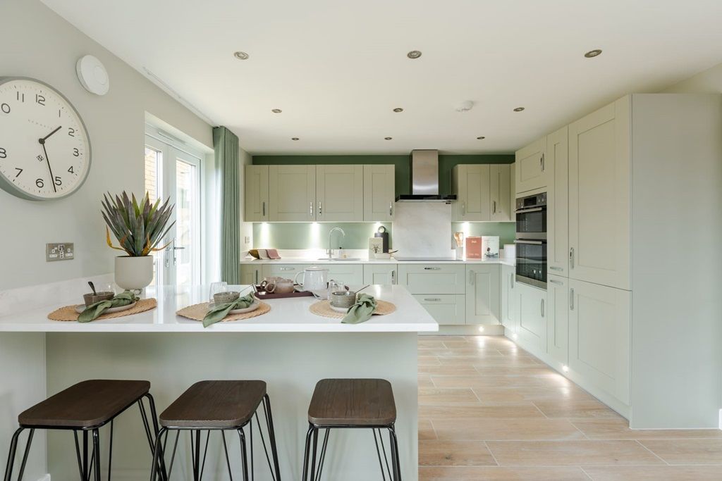 Property photo 3 of 14 A Modern Kitchen With Breakfast Bar