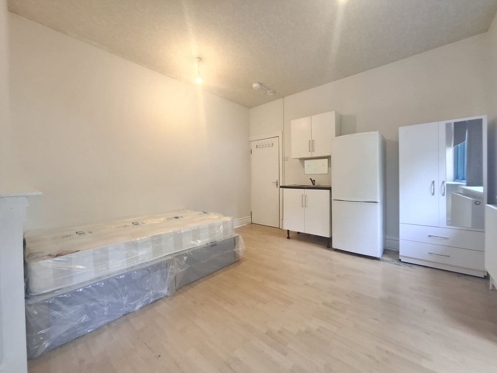 Property photo 2 of 2