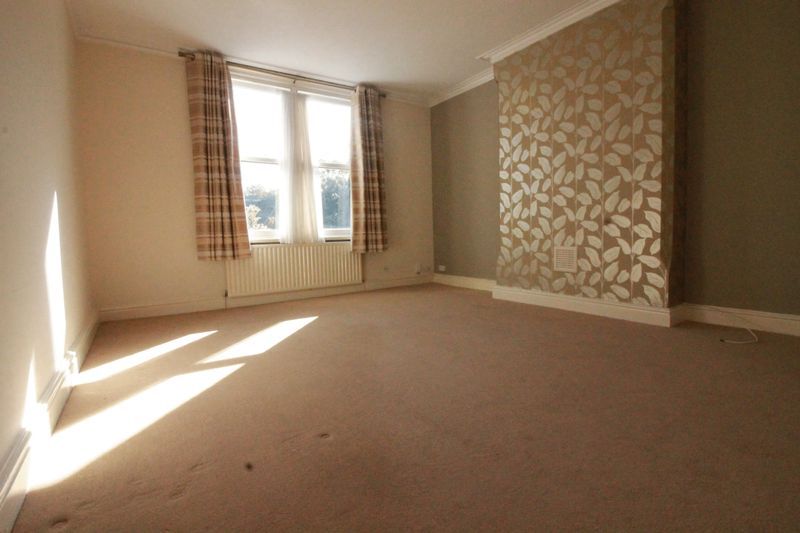 Property photo 2 of 9 Photo 1