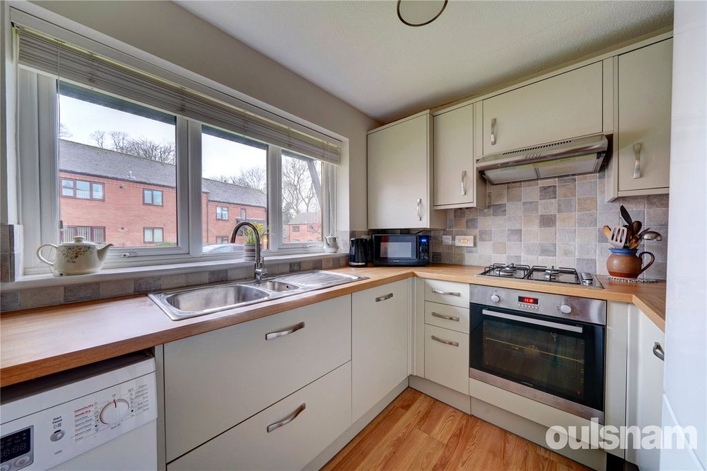 Property photo 2 of 11 Picture No. 08