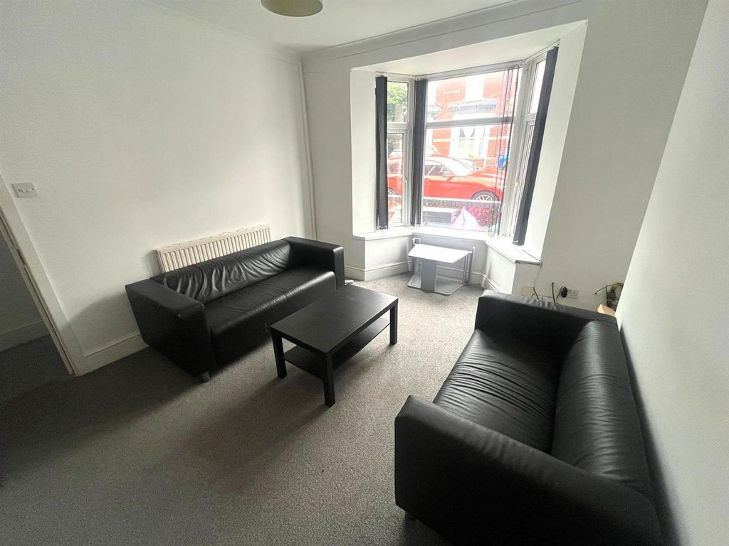 Property photo 3 of 8 Img-20250813-Wa0054.Jpg