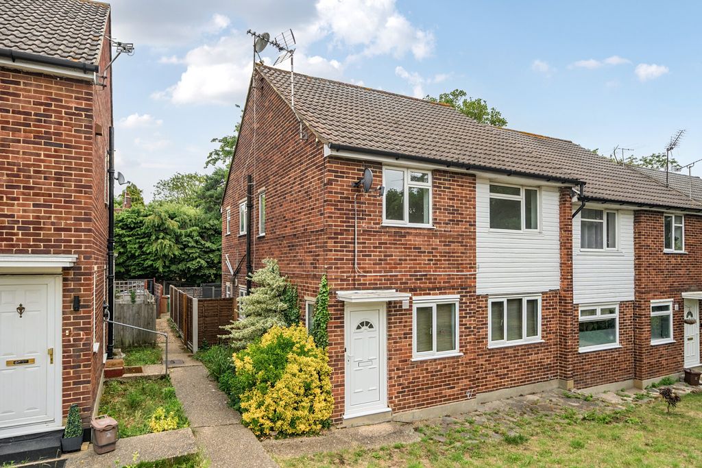 Property photo 1 of 15 External