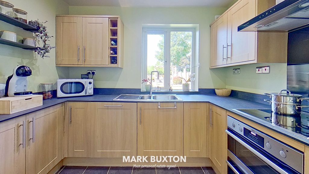 Property photo 3 of 30