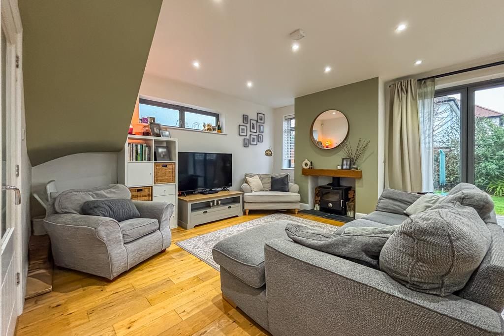 Property photo 2 of 24 Kitchen/Living Room