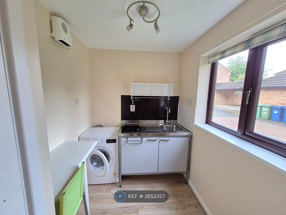 Property photo 3 of 5