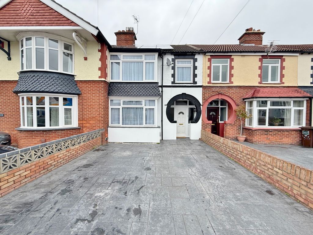 Property photo 1 of 22