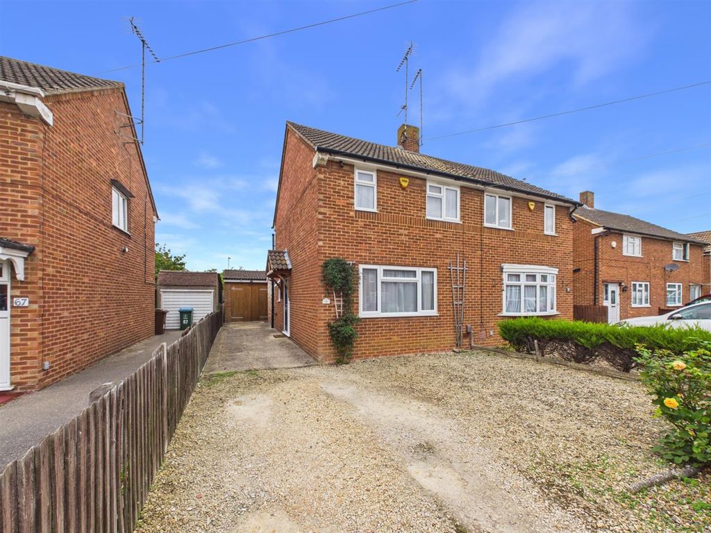Property photo 1 of 14 Cam03851G0-Pr0079-Still018.Jpg