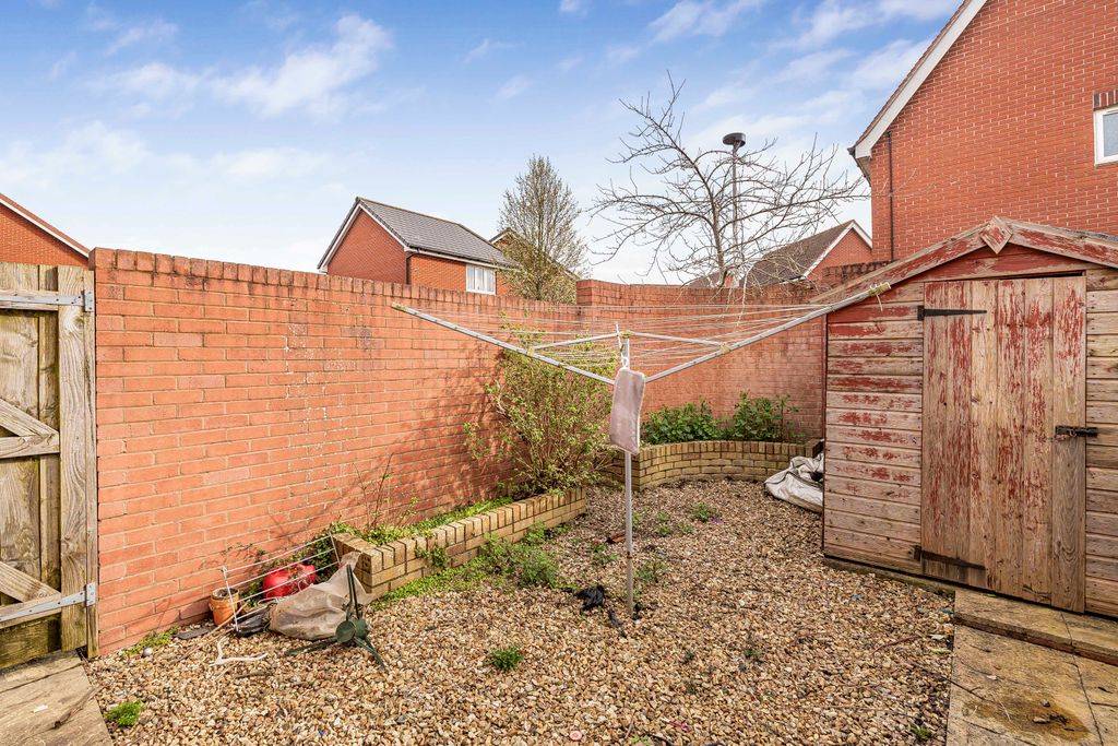 Property photo 2 of 15