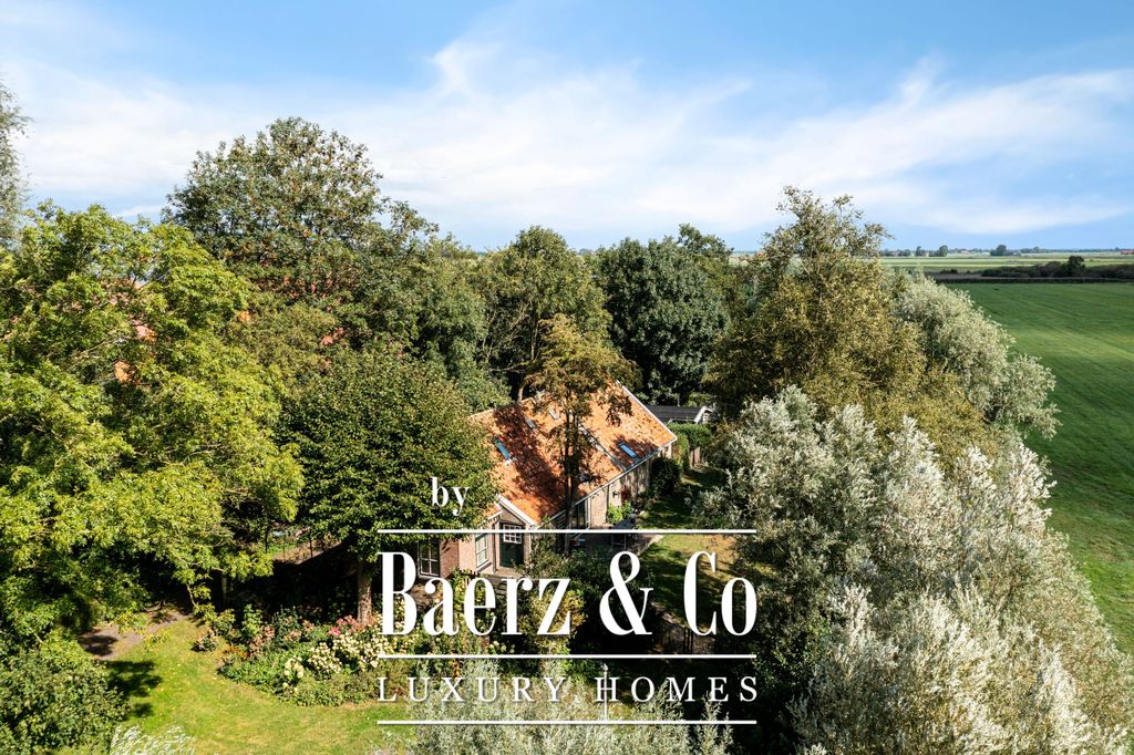 Property photo 1 of 59