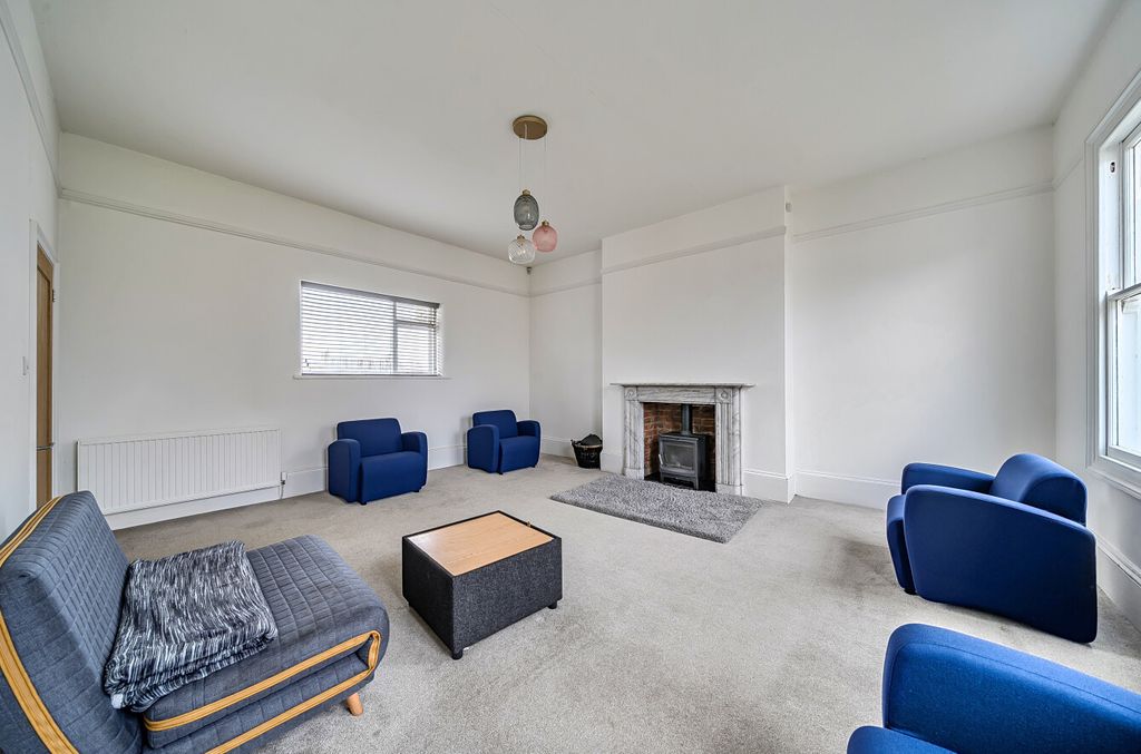 Property photo 3 of 16 Living Room