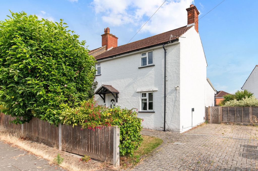 Property photo 1 of 8