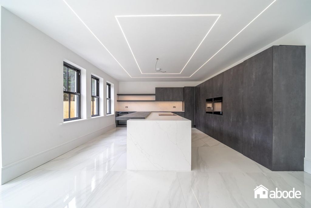 Property photo 3 of 53 Dsc00509-Hdr.Jpg