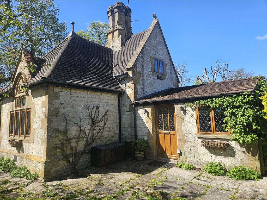 Property photo 2 of 26 1
