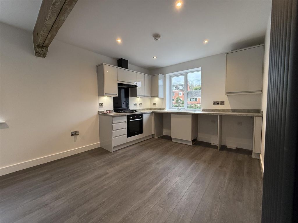 Property photo 3 of 10 Img_5265.Jpg