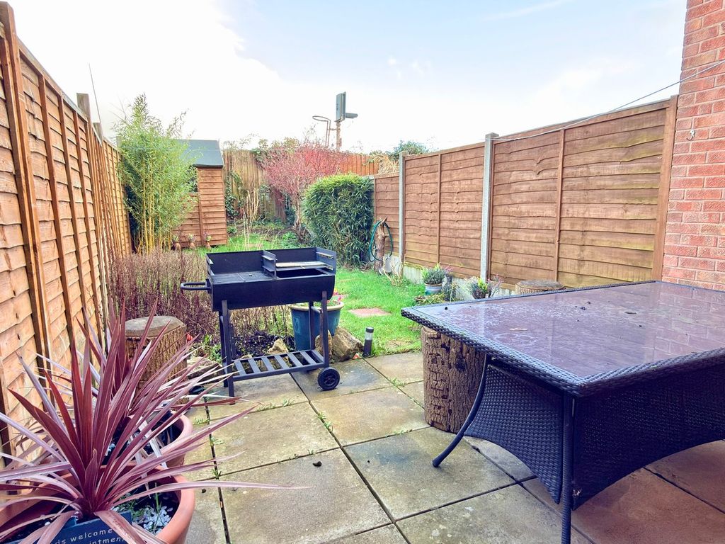 Property photo 2 of 6