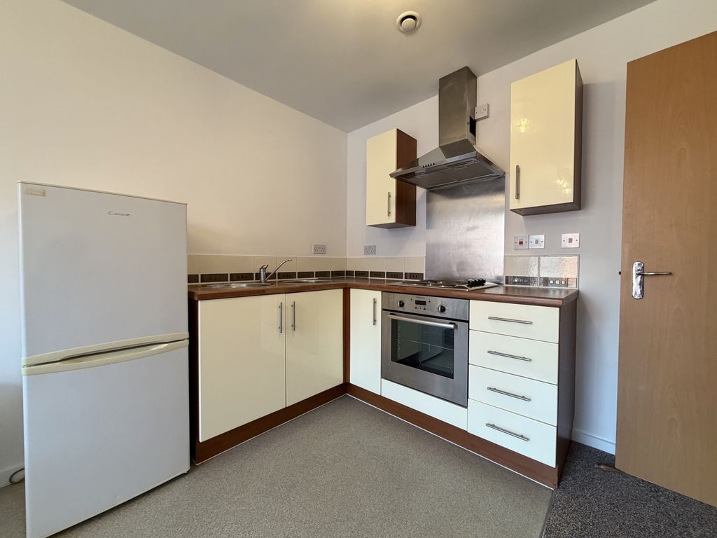 Property photo 2 of 12 Img_3611
