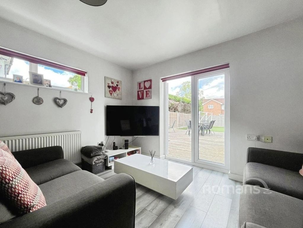 Property photo 3 of 15 Pbox-Img.Jpg