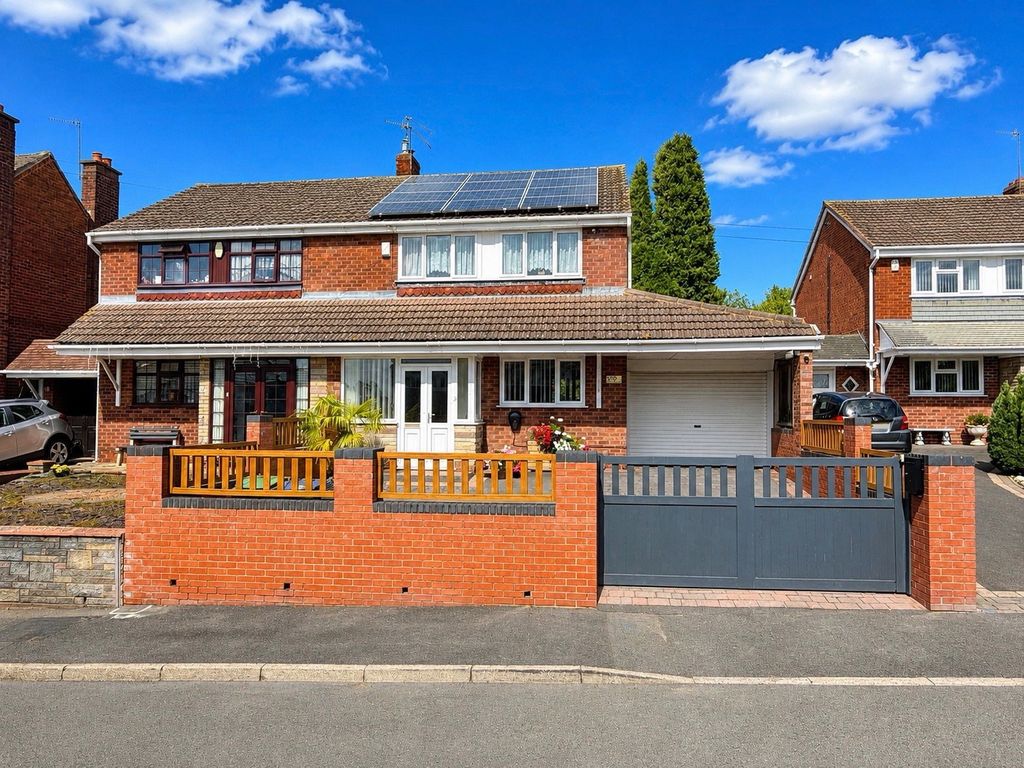 Property photo 1 of 33
