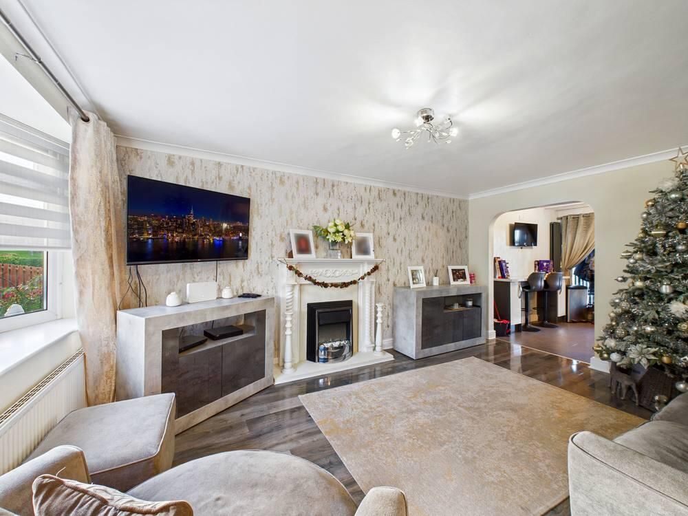 Property photo 2 of 26 Living Room