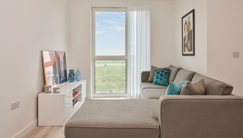 Property photo 3 of 28 Internal Photography