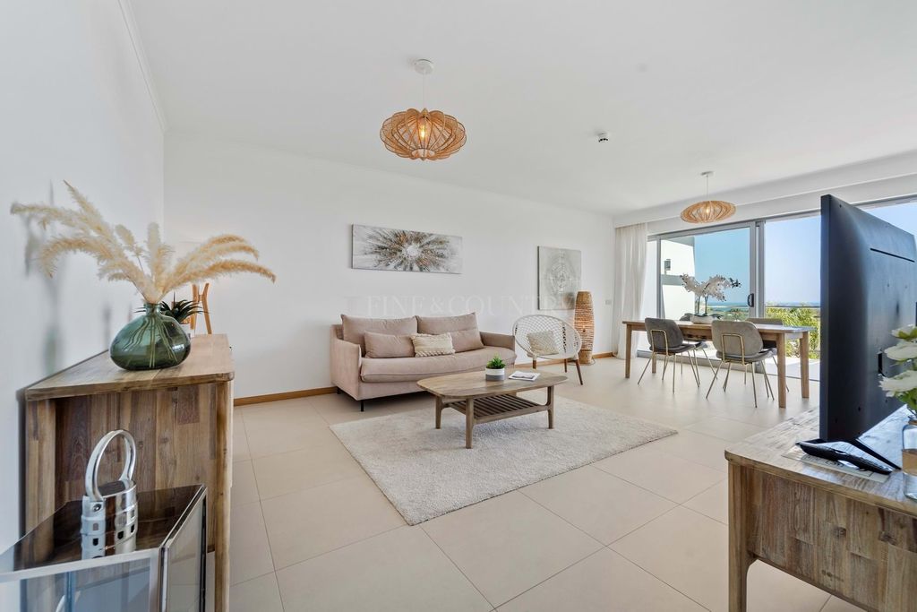 Property photo 2 of 30