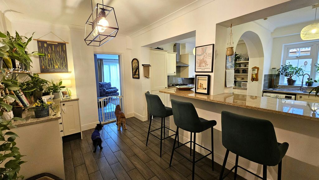 Property photo 3 of 11 20260205_114637E.Jpg