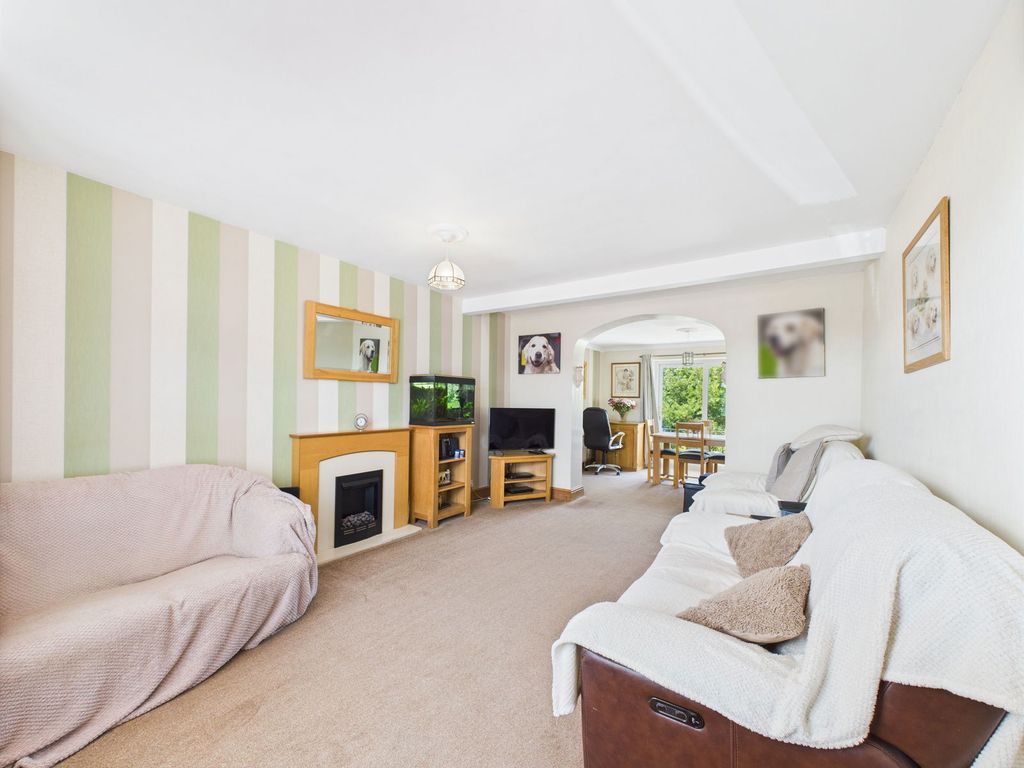 Property photo 3 of 26