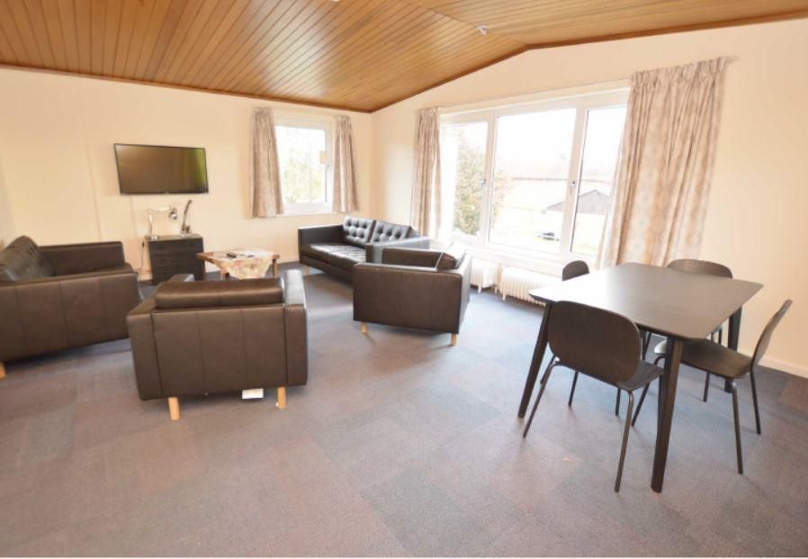 Property photo 3 of 4 Communal Living.Jpg