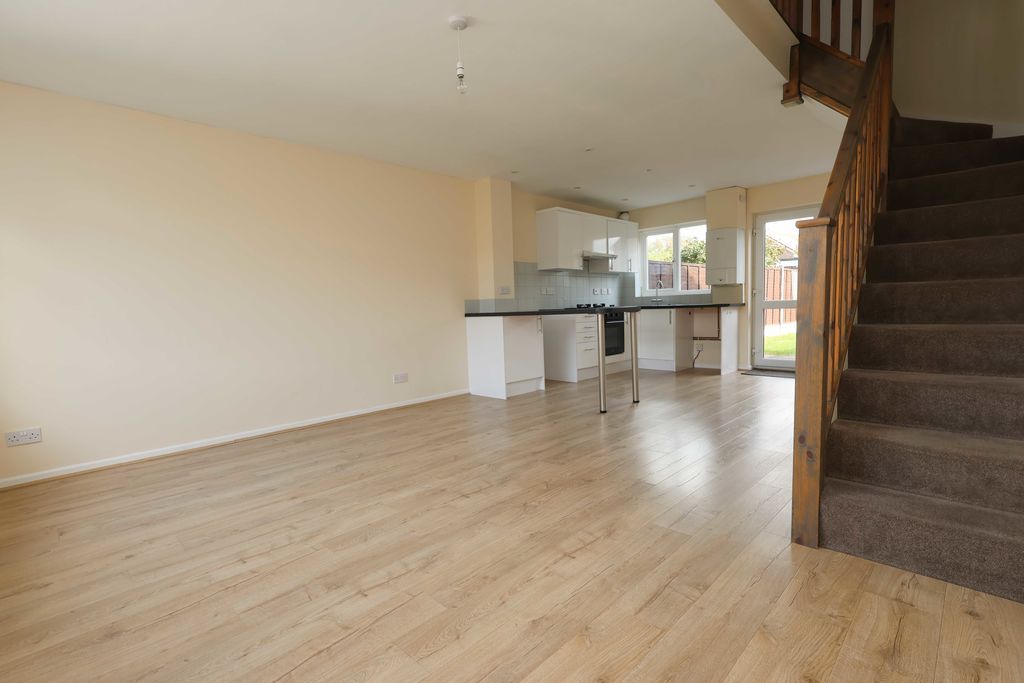 Property photo 2 of 18 Open Plan Living