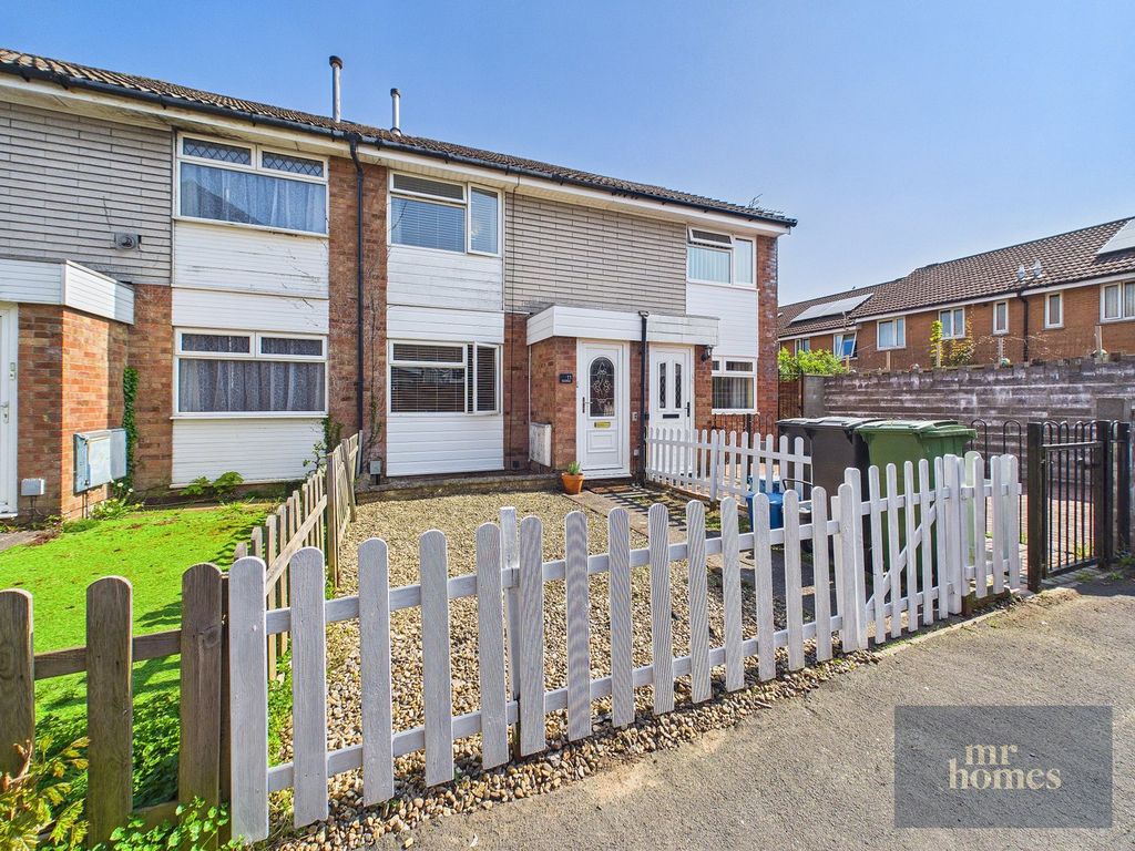Property photo 1 of 32