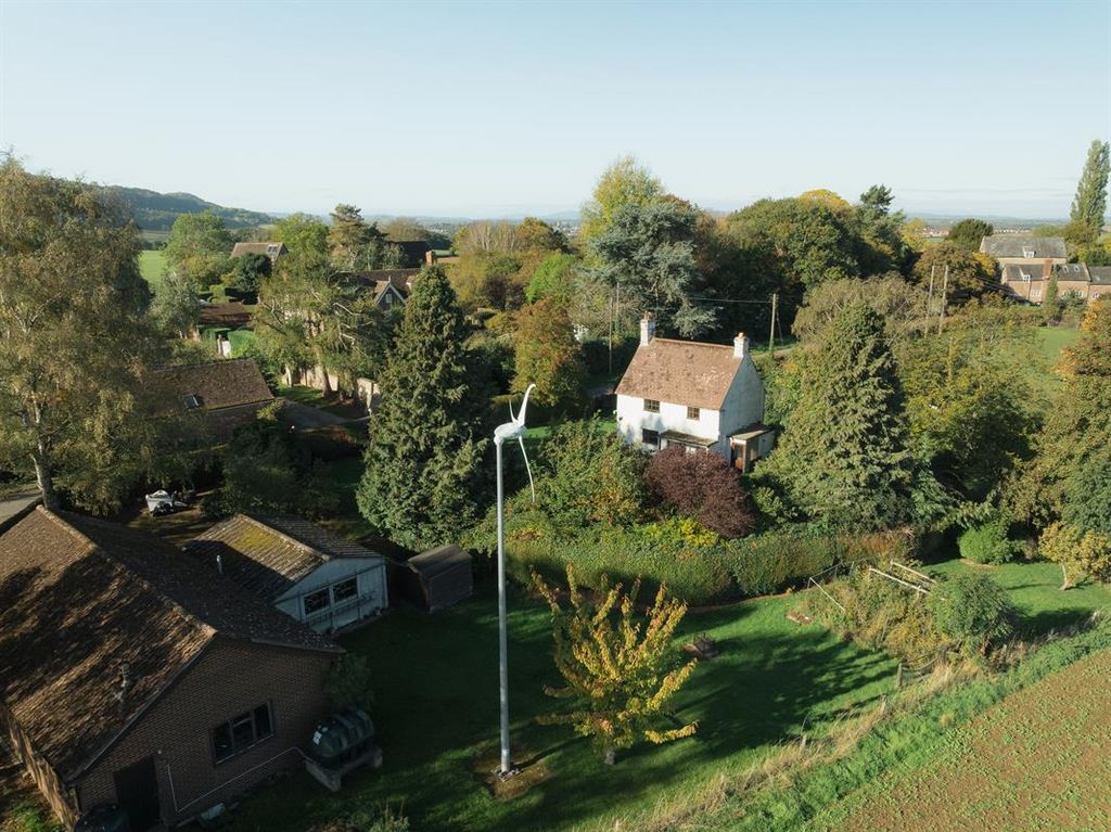 Property photo 2 of 12 Photo 6