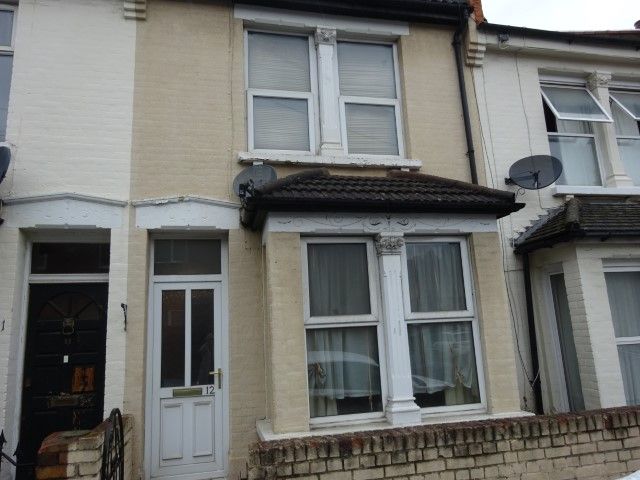 Property photo 1 of 18