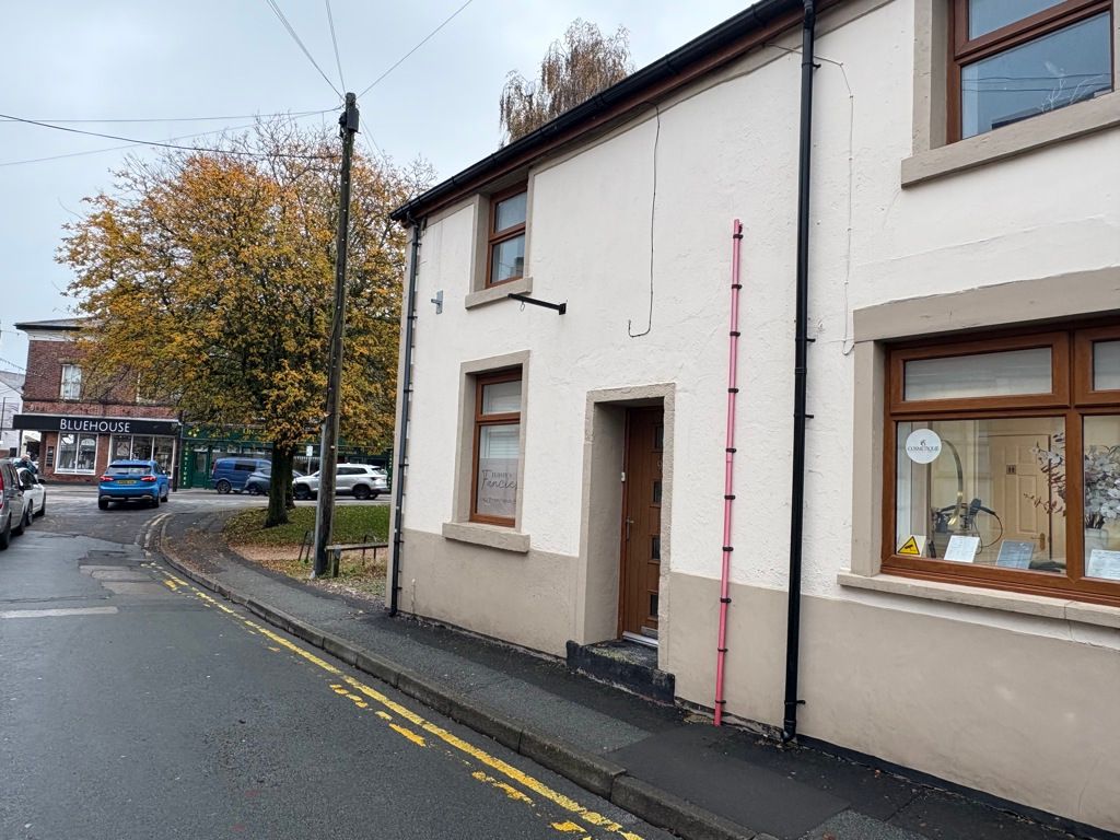 Property photo 2 of 6 Photo 6