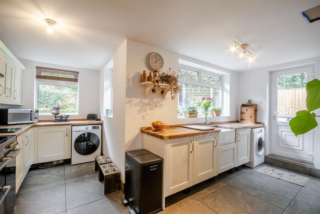 Property photo 3 of 27 Ccltd-14.Jpg